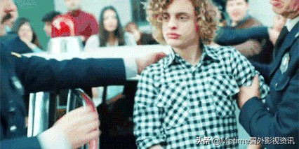 *欲情**疯狂、*社会反**,他美得像梦露却杀人无数