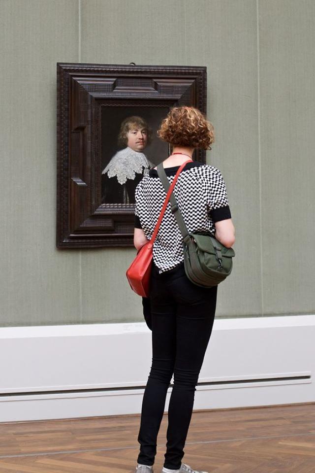 与名画撞脸在博物馆发现前世,一不小心和世界名画撞衫