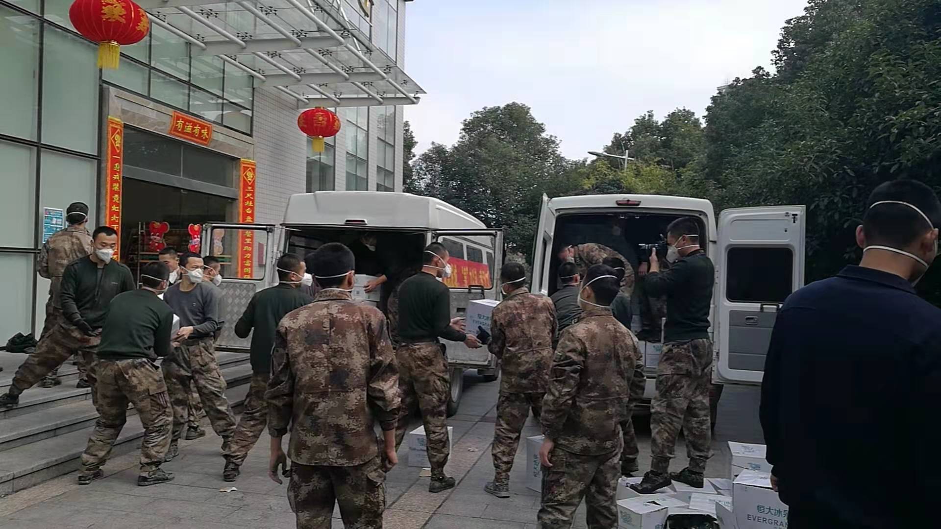 恒大冰泉翠林矿泉水,翠林投资集团和恒大冰泉什么关系