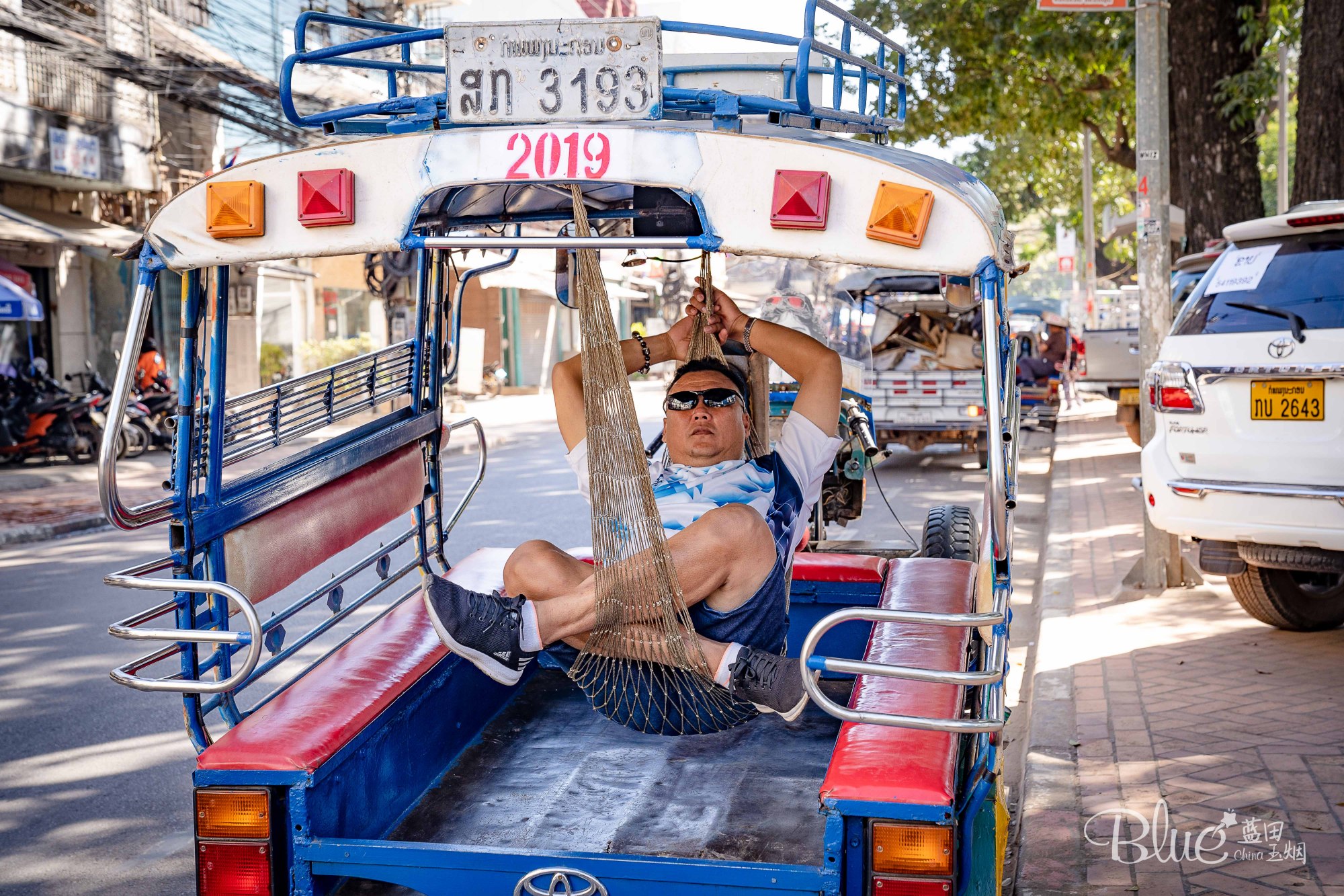 老挝旅游指南书籍,老挝旅游攻略1500字左右