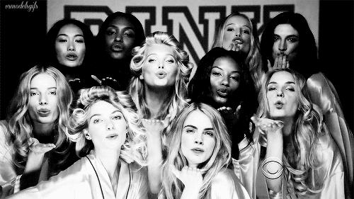 维密秀黑历史,维密秀十大经典瞬间大图