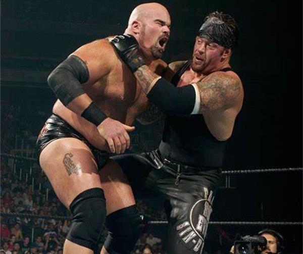 美国坏蛋wwe出场音乐,wwe送葬者美国坏蛋出场视频