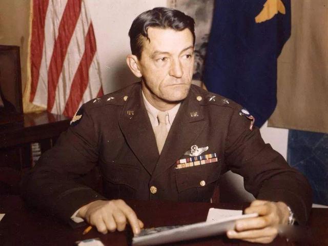 飞虎队陈纳德将军这样赞美自己的忘年恋：我如今才尝到真正的快乐