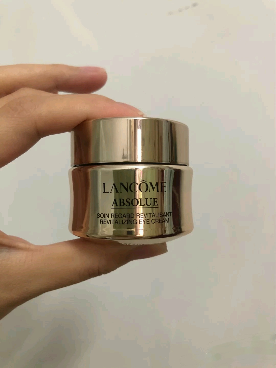 让眼睛恢复好的眼霜推荐,让眼部丰盈的眼霜