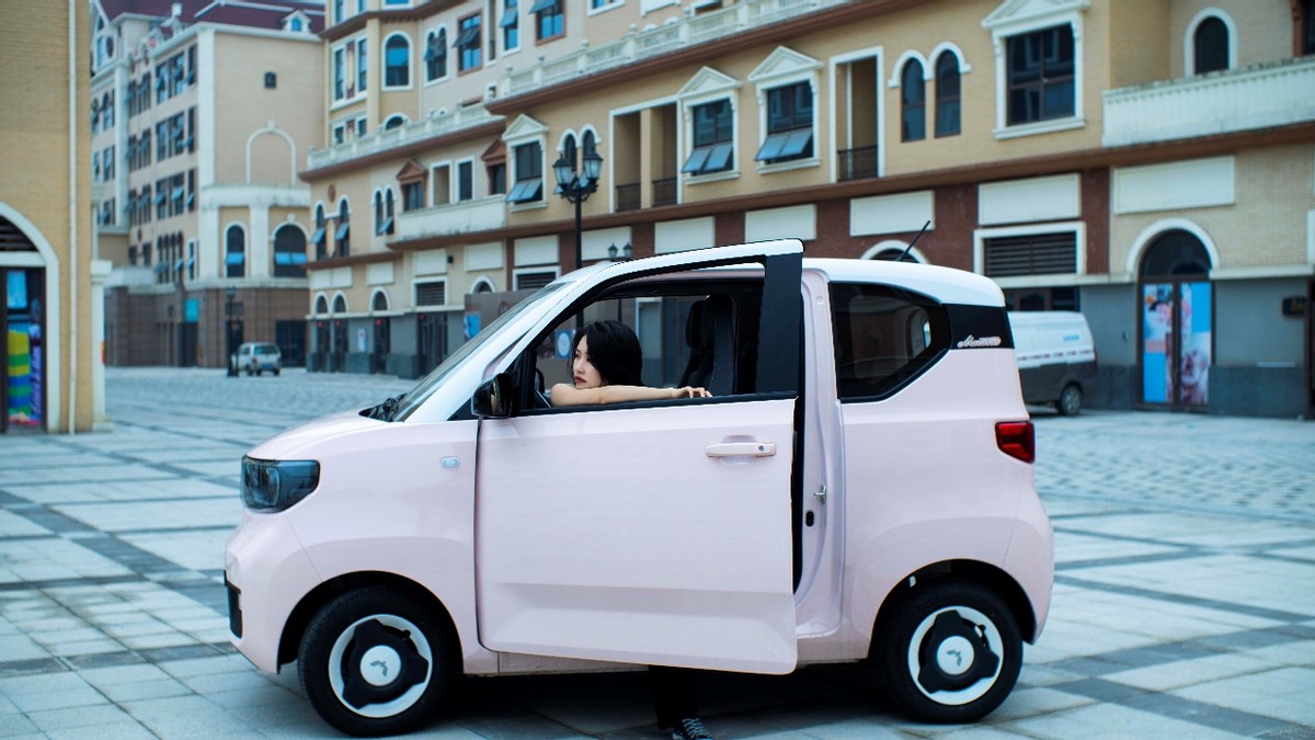 宏光miniev第三代马卡龙提车视频,宏光miniev第三代马卡龙用车感受