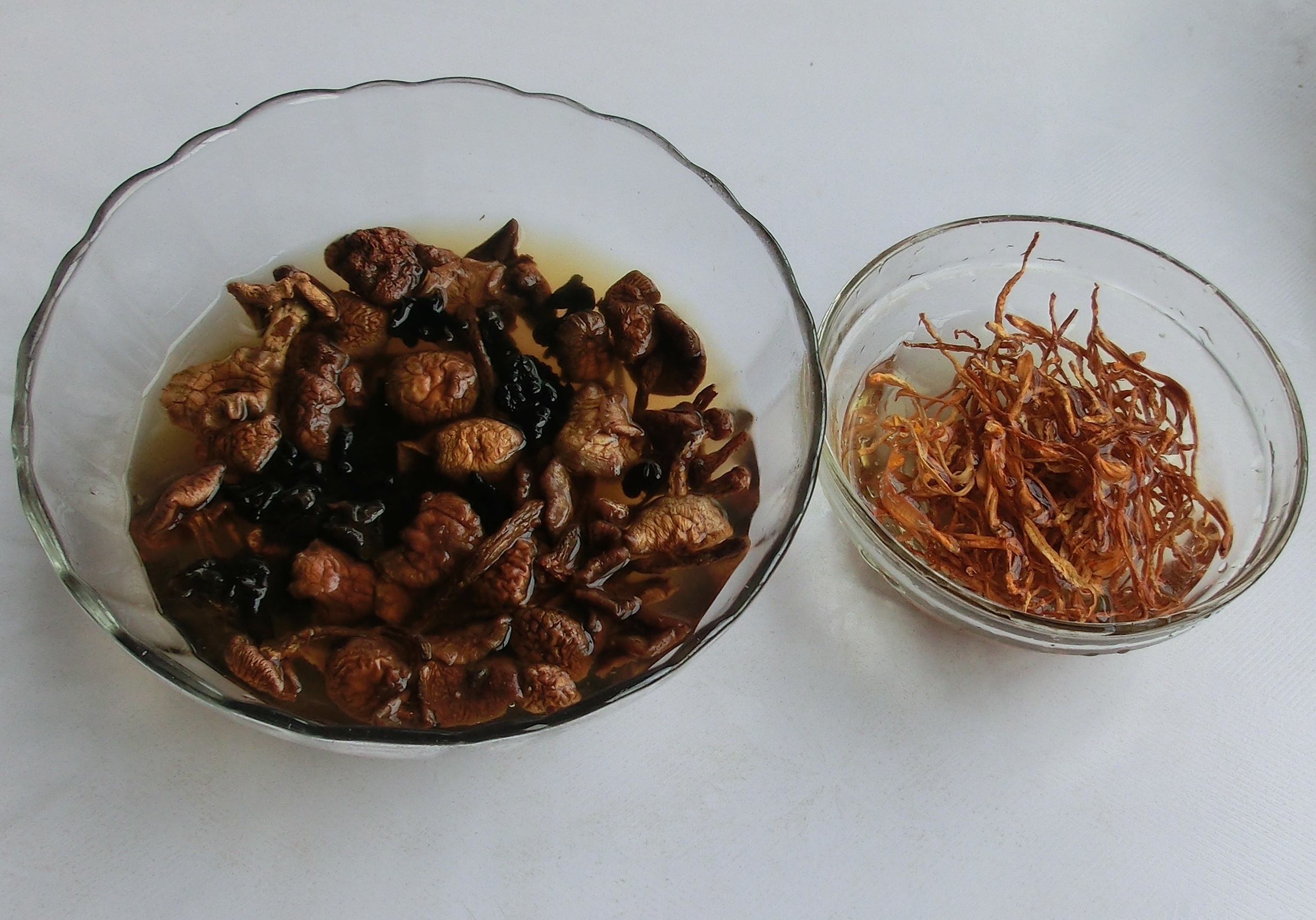 鸡汤瓦罐汤做法,瓦罐炖鸡汤的正宗做法