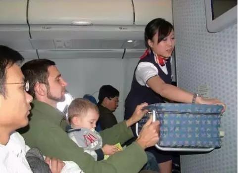 带宝宝坐飞机你必须知道的五件事,可以随便带宝宝坐飞机吗