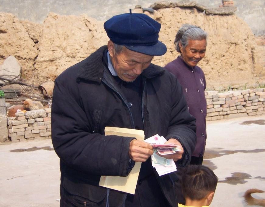 你们眼中的农民是什么样子,专家眼中的农民和农民眼中的农民