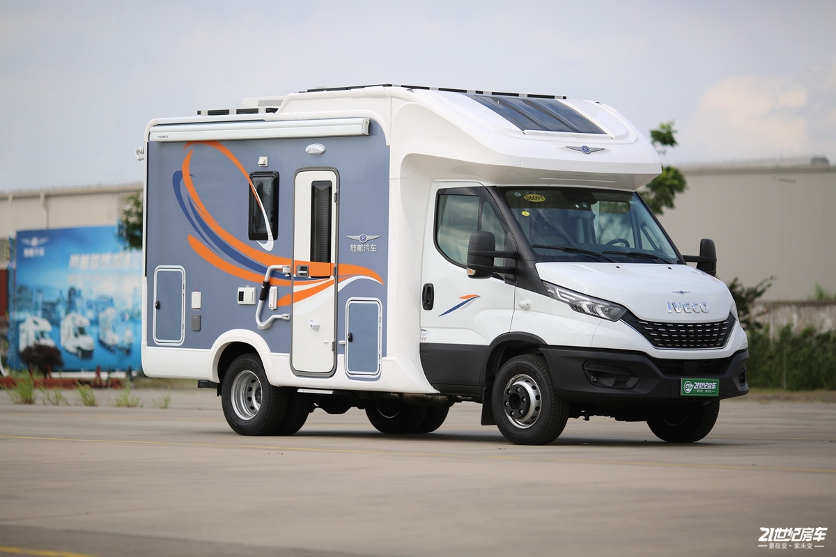 c型房车平头车,适合改房车的轻客底盘