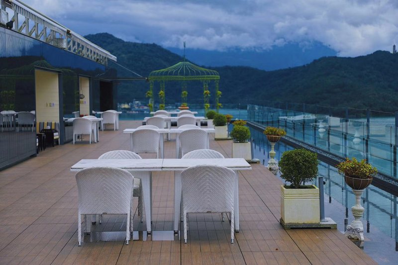 日月潭云品:一座来了只想静静发呆的酒店