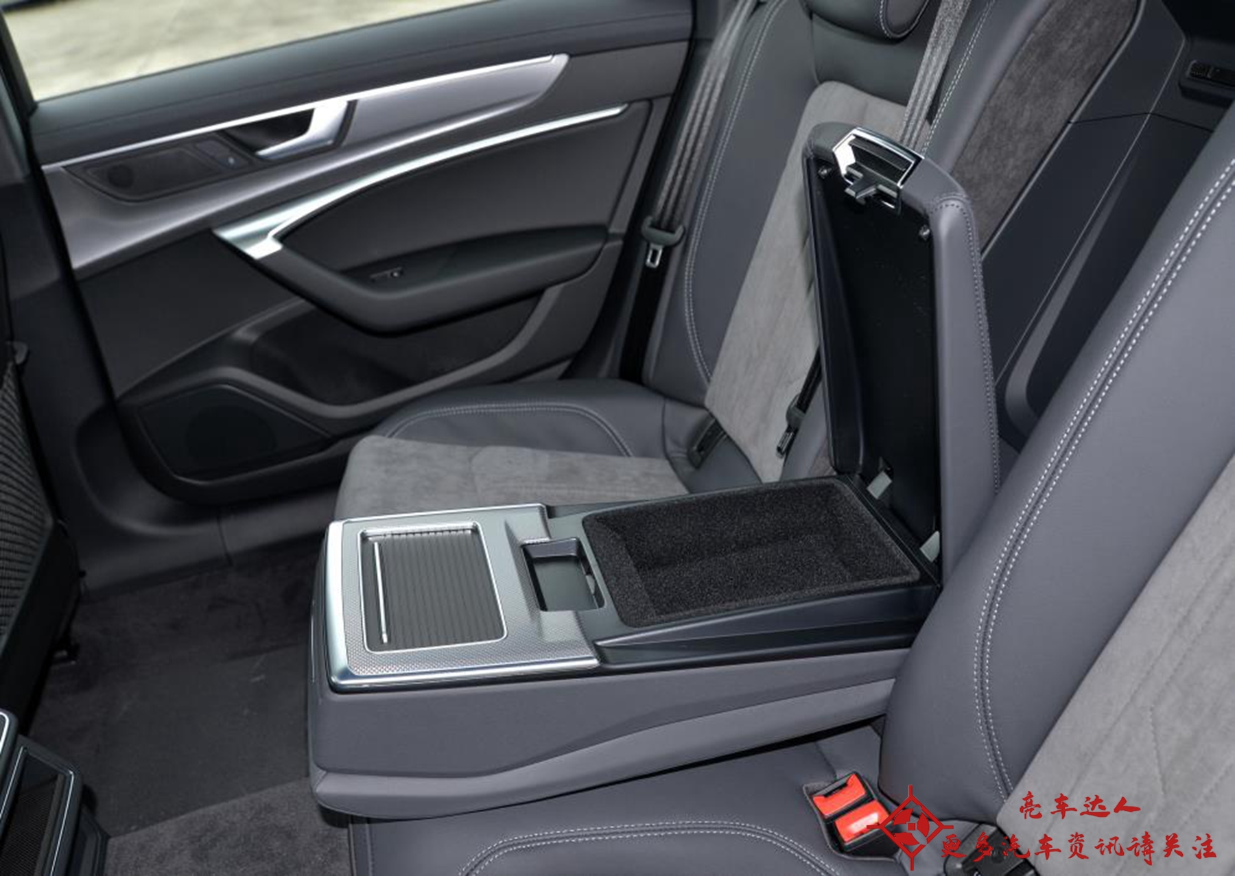 2.0t的奥迪a6很费油吗,12款2.0t奥迪a6l值得买吗