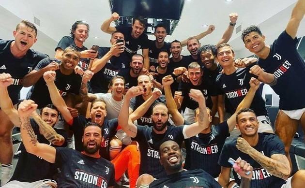 梅西本人对c罗的评价,评价c罗梅西的电视访谈