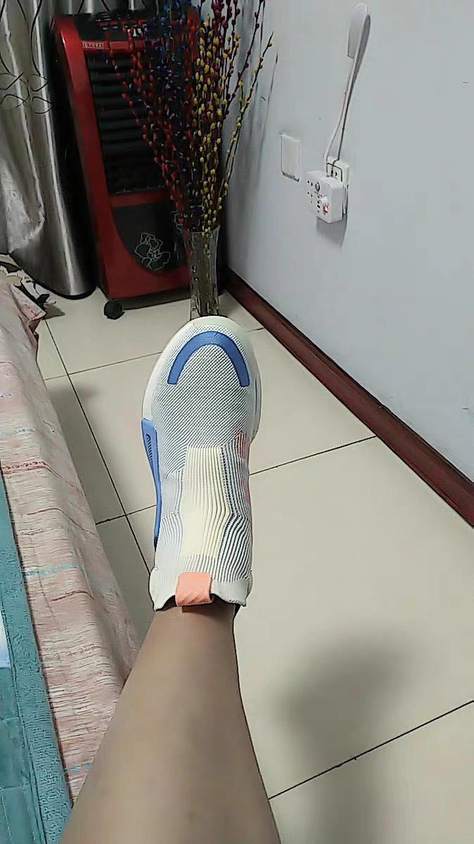 你们心中的跑鞋排名是什么,推荐一双你认为最好的篮球鞋