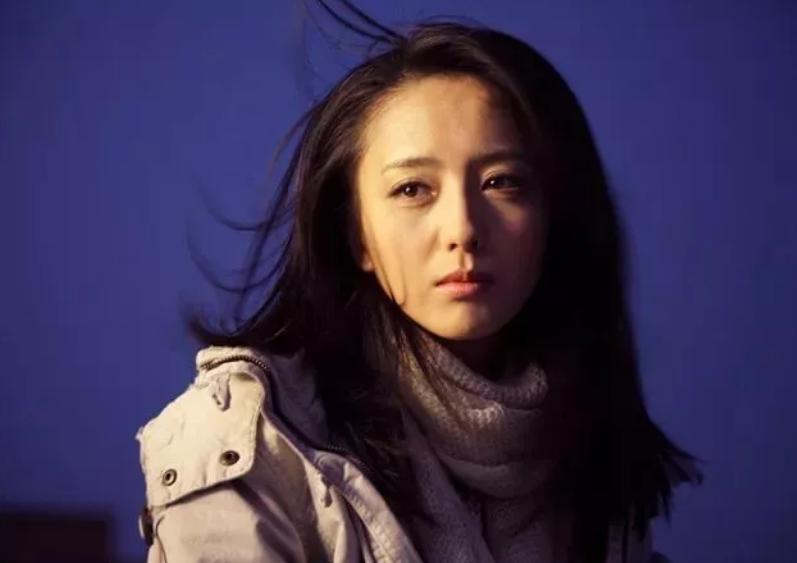 陈思诚拿奖示爱佟丽娅，能力破离婚传闻吗？