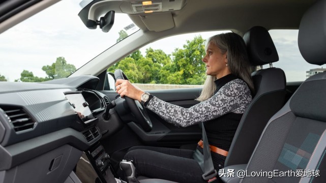 2021年大众T-Cross中配版：无非是加高的Polo而已？