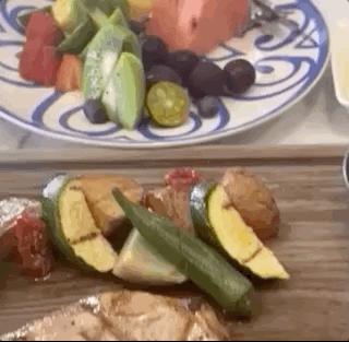 刘畊宏给周杰伦刷奶茶礼物,周杰伦生日照顾刘畊宏