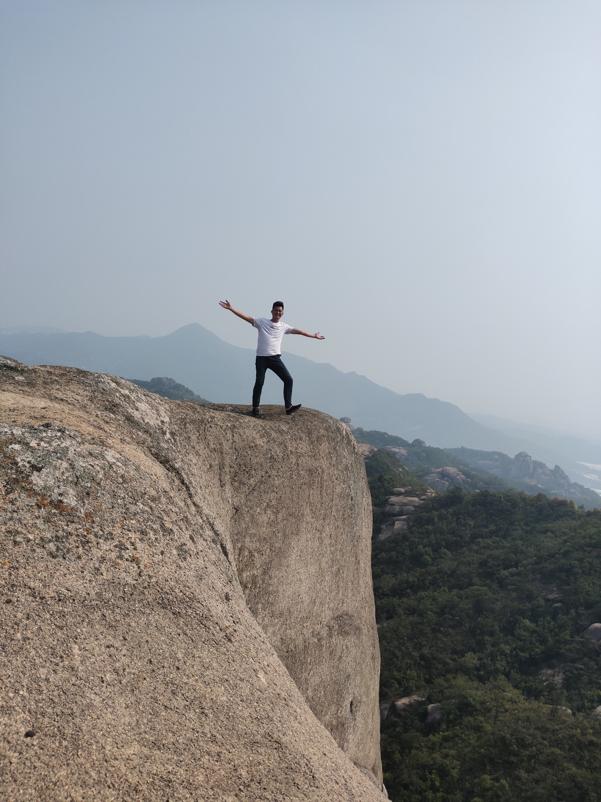 乌山三石连登快乐之旅星期六登山队