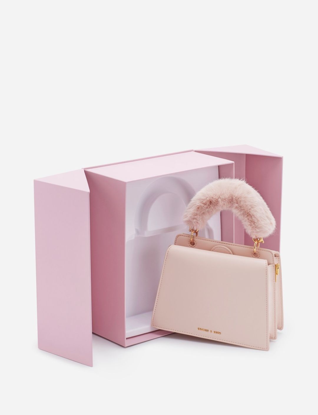 12月份小ck最新款包,小ck包怎么样值得买吗