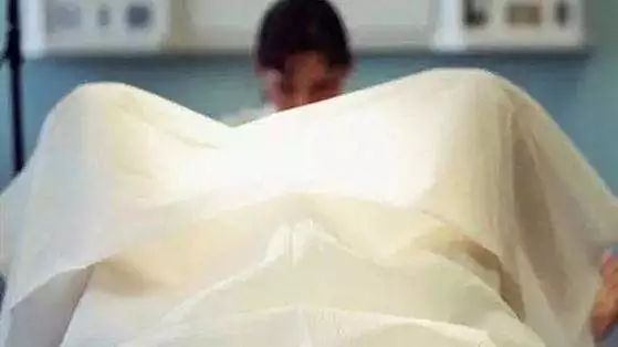 做过宫颈活检检查会容易流产吗,宫颈活检跟流产一样重要吗