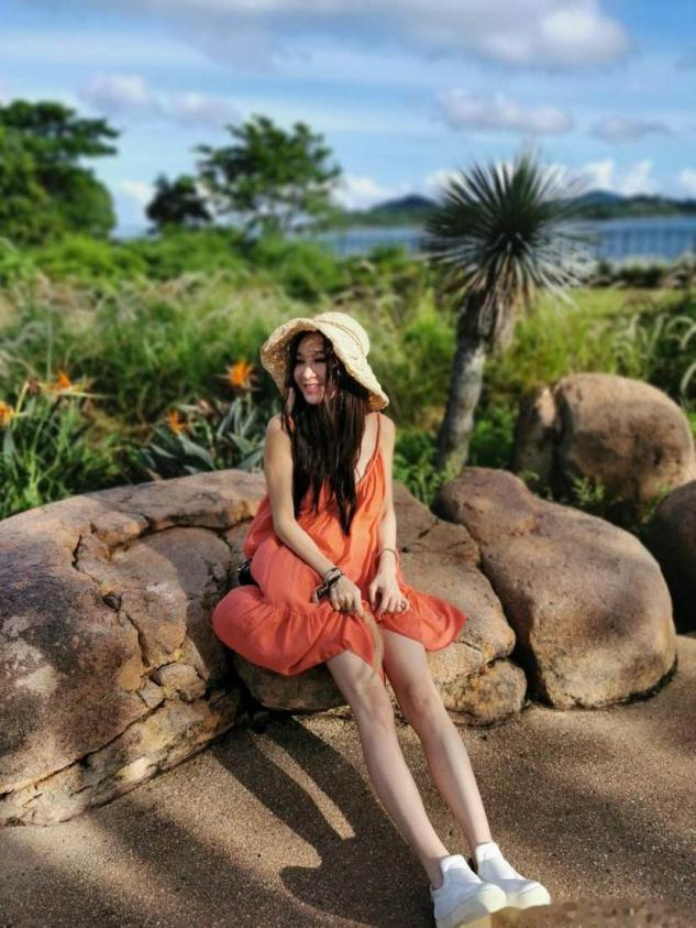 温碧霞年轻的穿搭,温碧霞穿蓬蓬裙