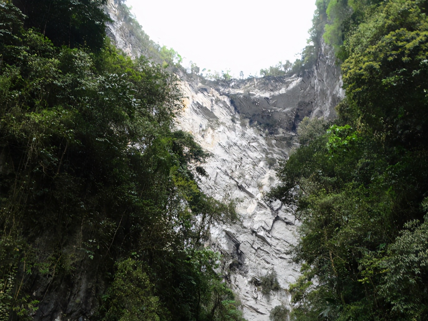 师宗凤凰谷走马观(中)