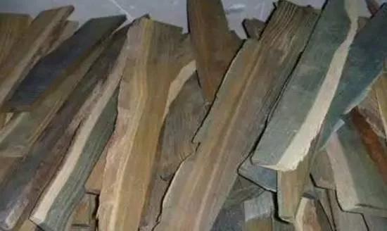 寺庙大师用的是什么香,寺庙结缘的绿檀木是真的吗