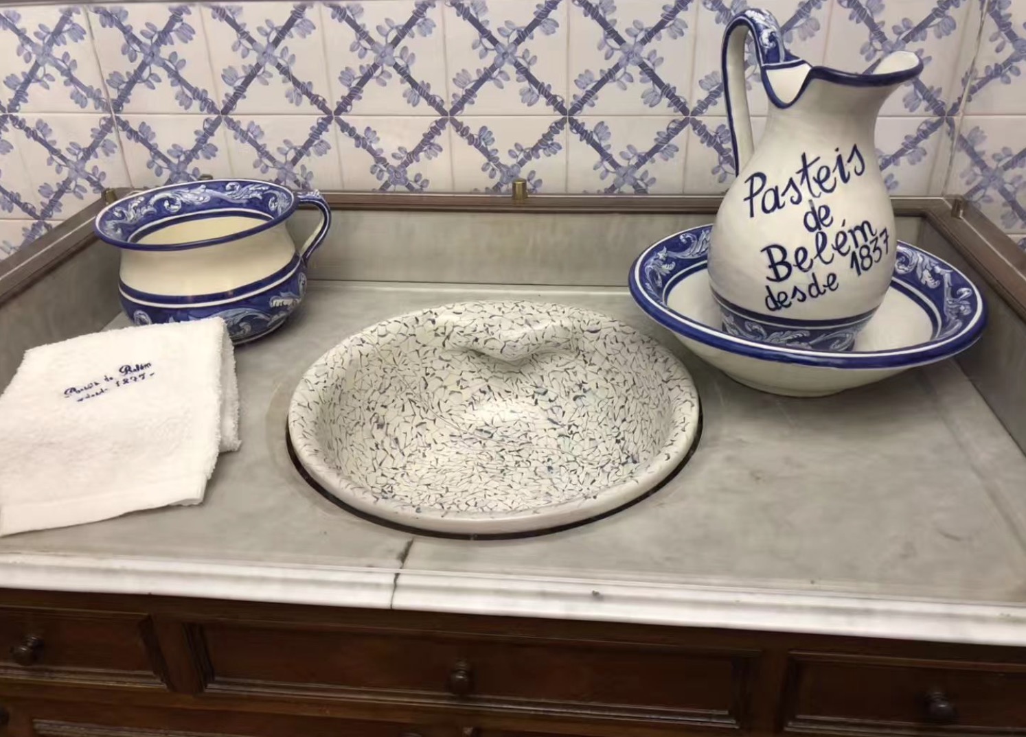 这里有世界上最早的蛋挞店、大航海时代的往日荣光，慢游葡萄牙2