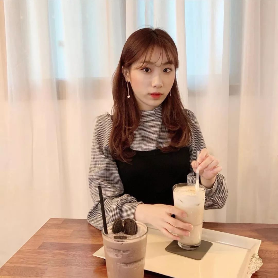 方圆脸适合的发型烫发,方圆脸适合的发型实况图