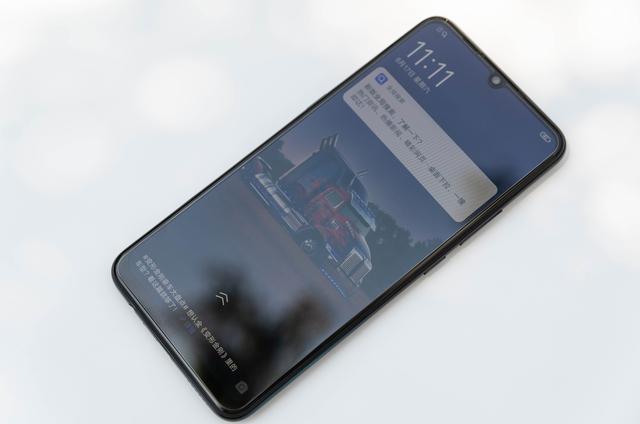 vivoz5手机值得入手吗,vivoz5现在还值得买吗