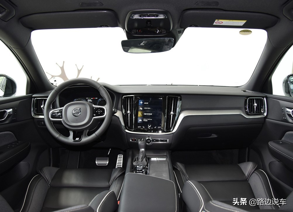 买了沃尔沃V60，不如想象中完美，简单分享提车价格和用车感受