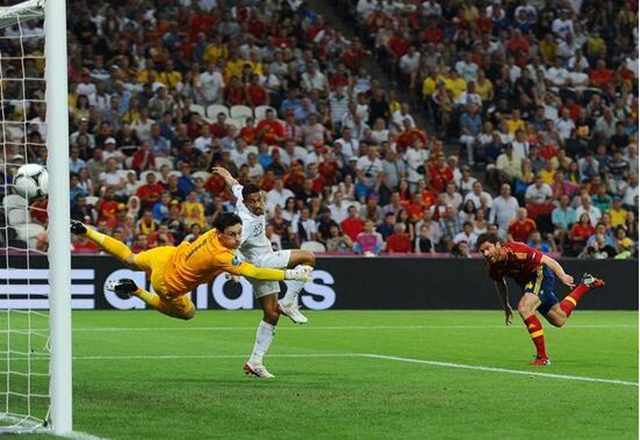 足球0:3大逆转的比赛,这就是奇迹近10年足坛30大绝杀