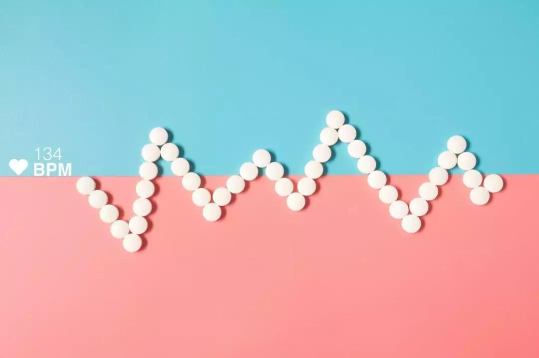 30多岁需要通过钙片来补钙吗,补钙的同时可以喝益生菌吗