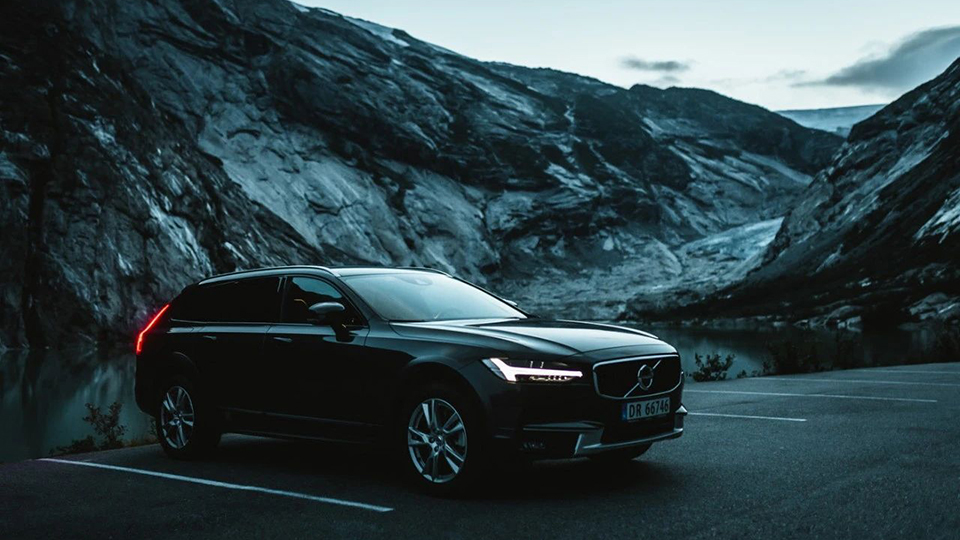 不经常旅行的买沃尔沃v90合适吗,a6旅行版沃尔沃v90