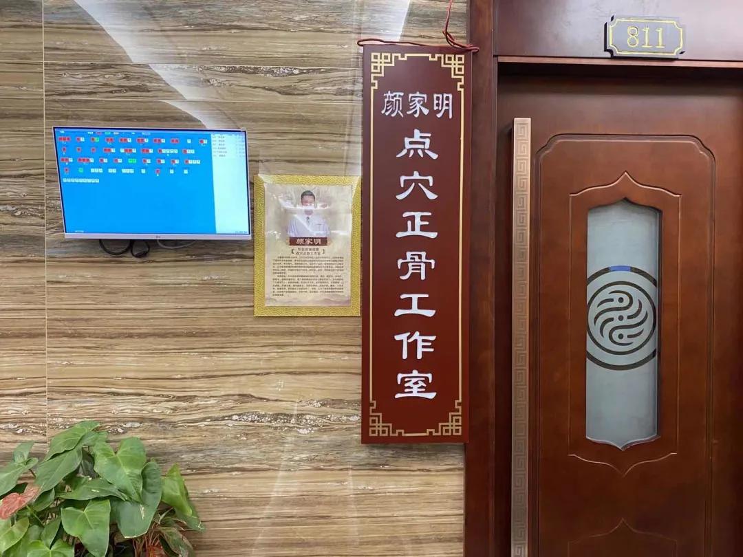 去长沙必去茶颜悦色,来长沙打卡茶颜悦色的朋友圈文案