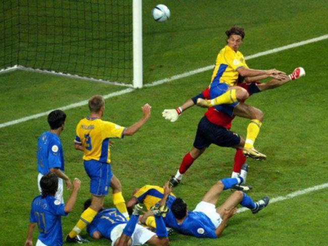 足球各大球星成名绝技,足球中的绝技名称