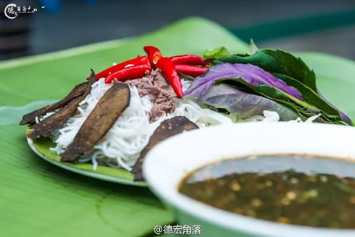 一处小众目的地！这里有酸汤辣子蘸出来的美味，吃一口就丢魂！