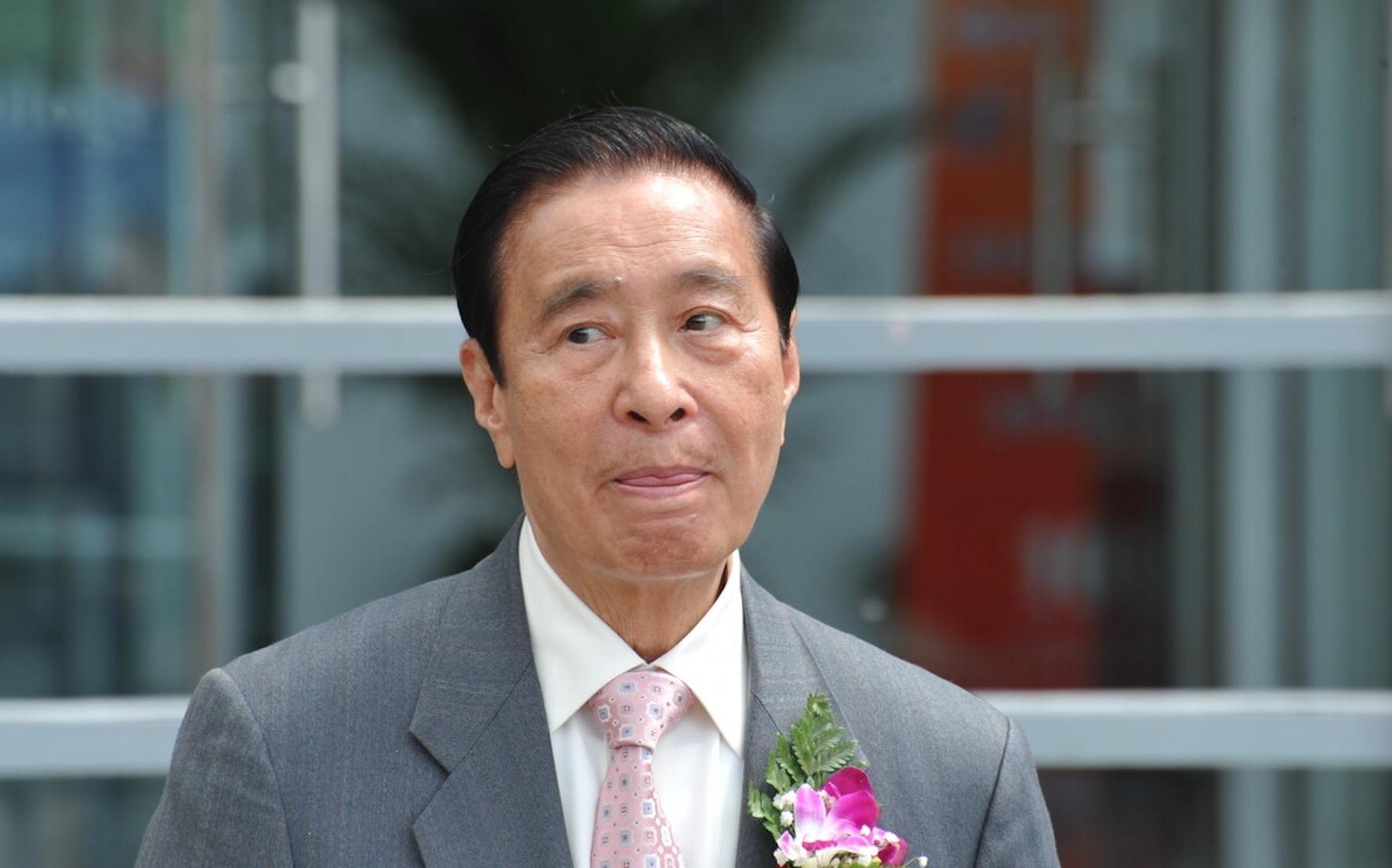 李兆基豪宅面积18亿买地,香港山顶李兆基别墅航拍