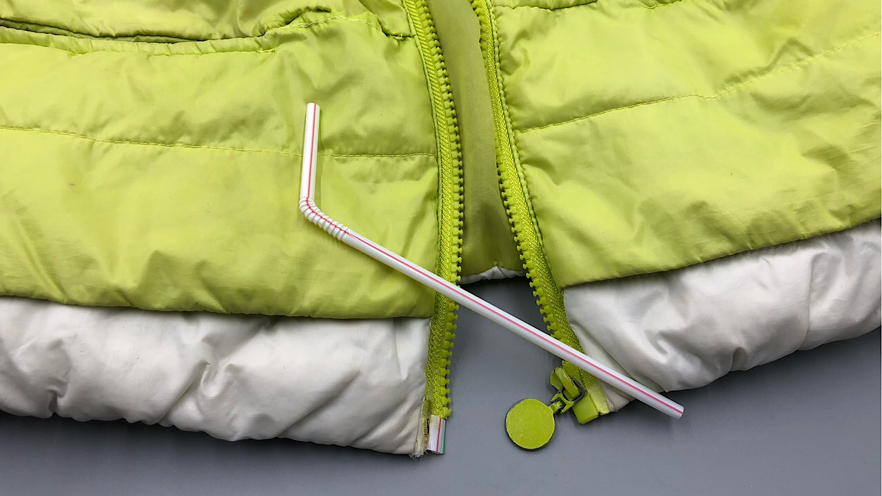 用塑料吸管修复衣服拉链,拉链修补小技巧一根吸管就解决