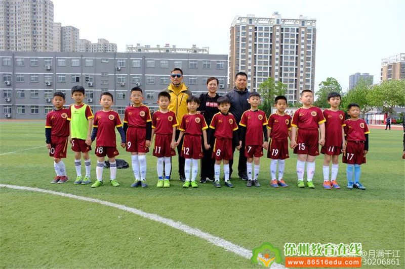 2021区长杯中泰小学足球比赛视频,2019年市长杯足球比赛小学