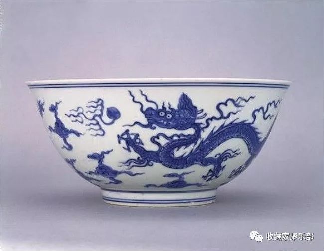 中国元明青花瓷器图鉴,明晚期青花瓷器图片