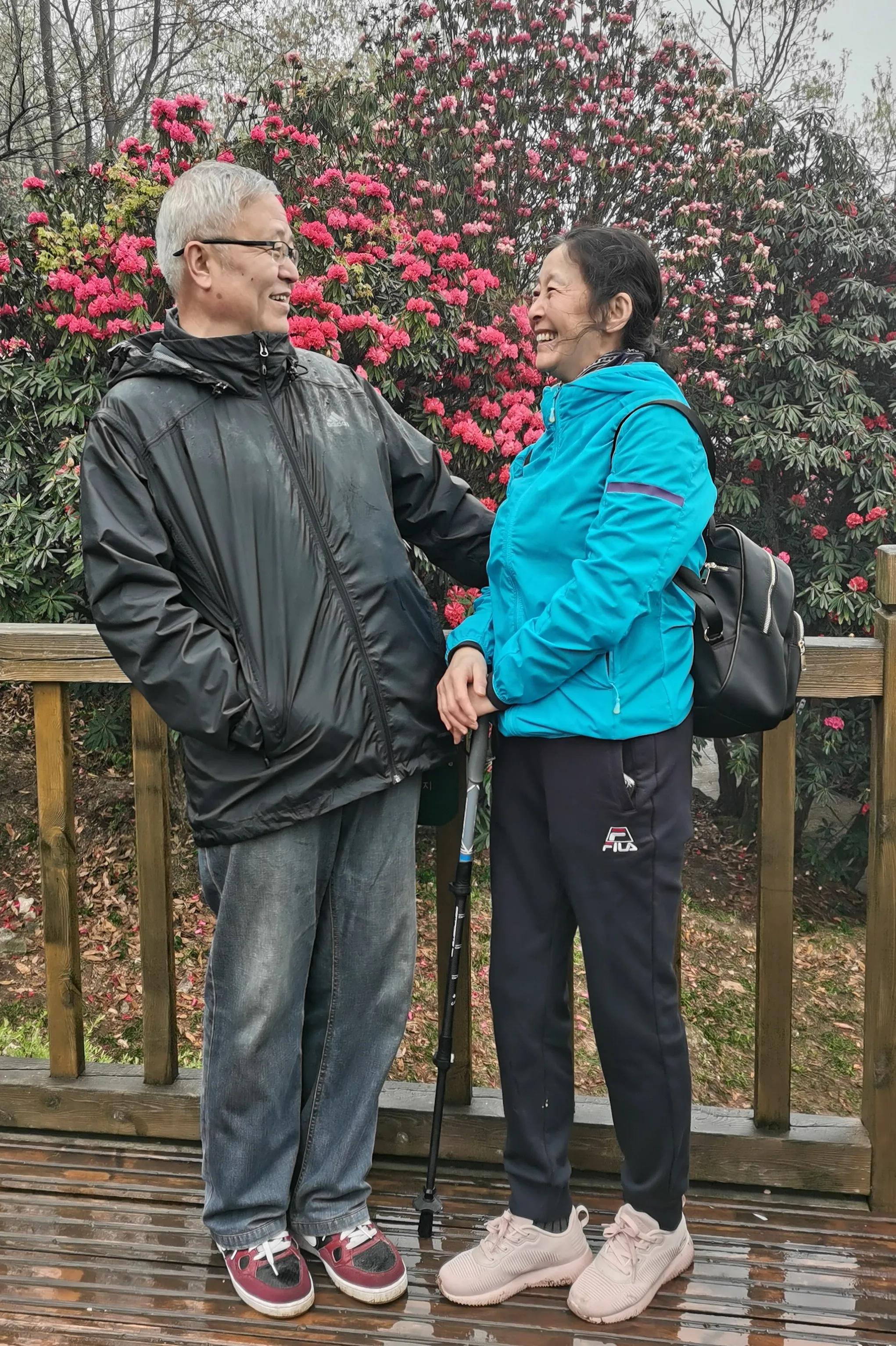 贵州大学1984级管科系同学欢聚毕节录