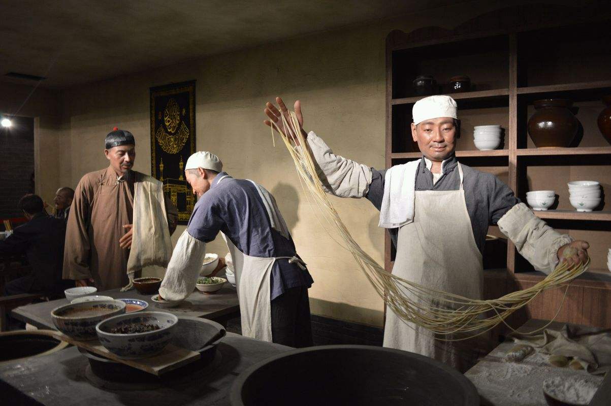 曾风靡全国的兰州拉面，为啥没人愿意吃了？原因有4点，太现实了