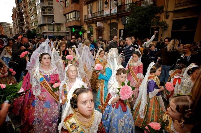 西班牙疫情严重的超市,西班牙疫情进入紧急状态