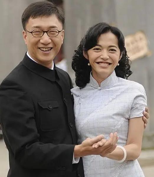 从张艺兴、吴越到王骏迪,《扫黑风暴》明明就是个红雷宇宙