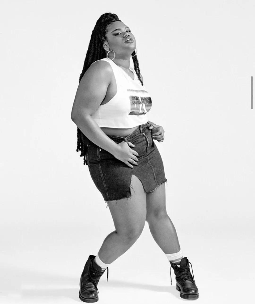 CK新模特遭全网谩骂:“你这么胖,不配穿性感内衣!”