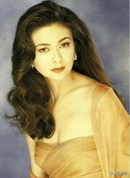 自带情绪的眼睛,最近流行三白眼美人