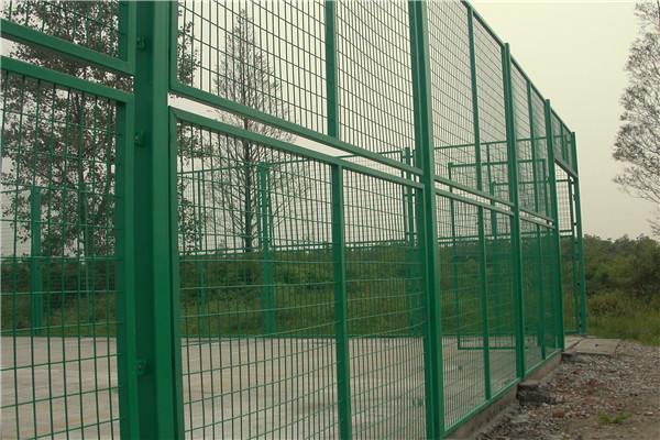 体育场围网安装教程,运动场围网安装方法