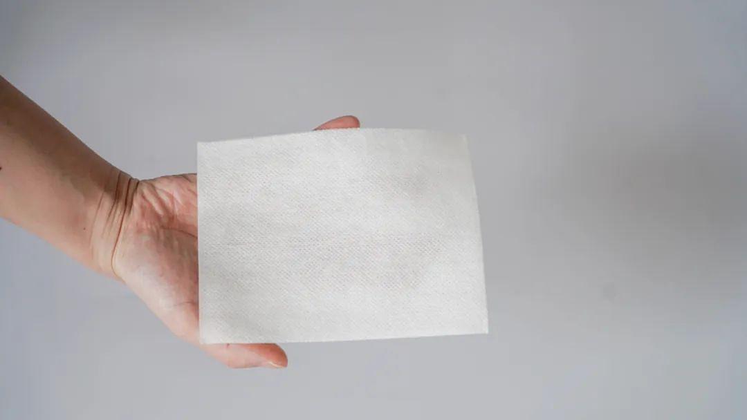 北京一女子4个月用空47次护肤品 (北京一女子用空47瓶护肤品)