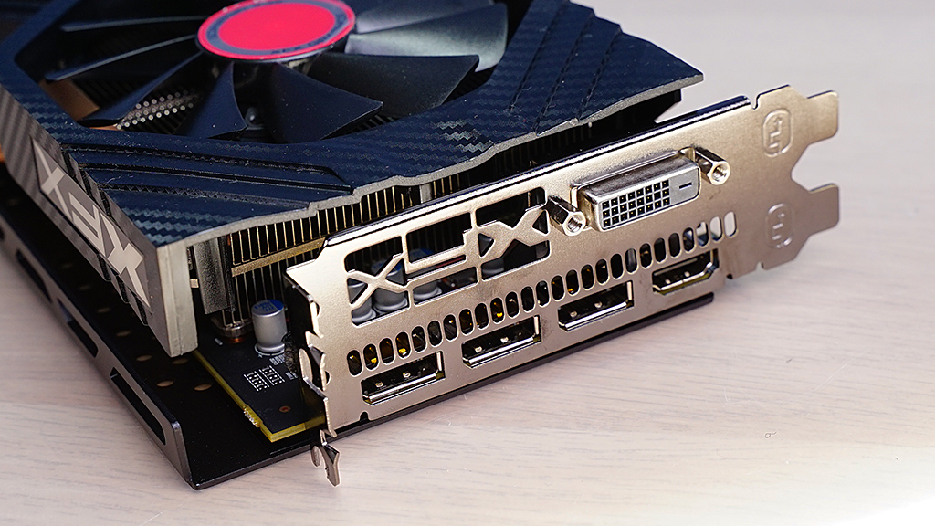 rx580极光版与rx590极光特别版,rx580和rx590gme买哪个好点