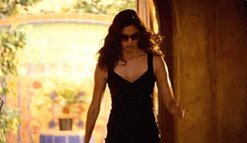 单鞋鞋跟磨脚小妙招,鞋太尖磨脚怎么办